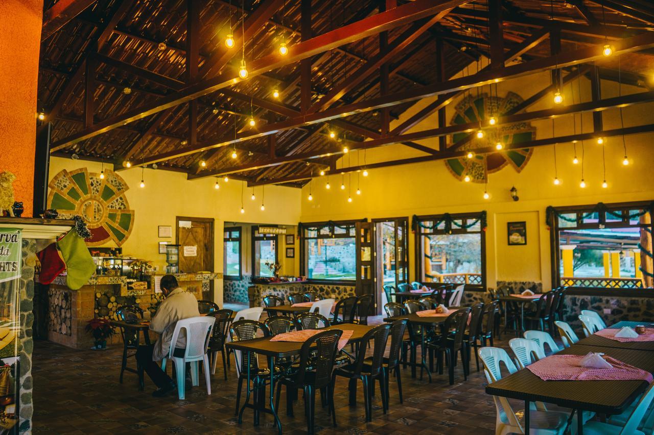 Country Delights Hotel Tamahu Ngoại thất bức ảnh